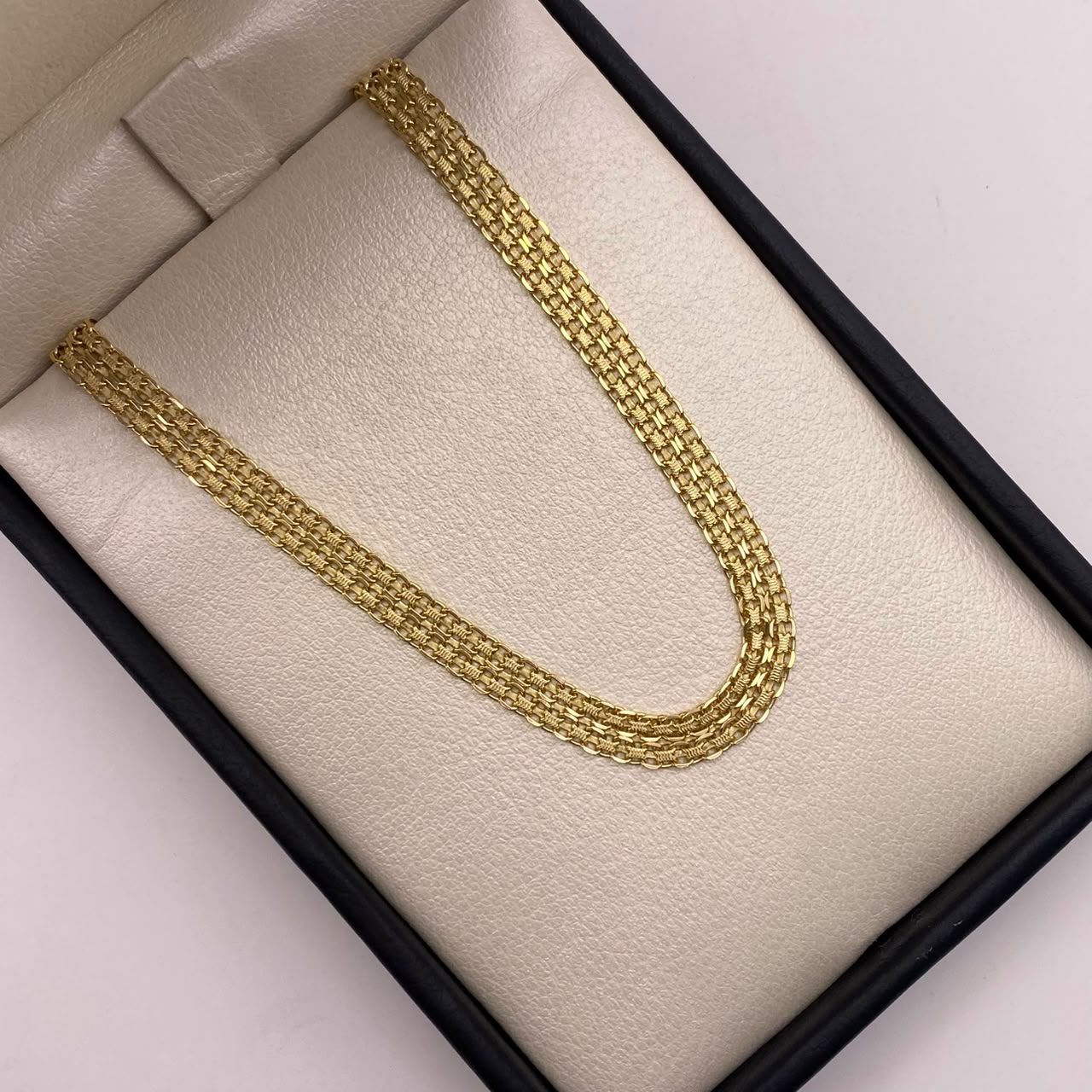 Pulso It China Oro amarillo 18k +1 / 5,65 Gr / 4,8 mm / 19,7 Cm