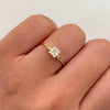 Anillo Solitario Oro amarillo 18k / Talla 8 / 1,2 Gr / 1 mm
