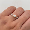 Anillo Solitario Oro amarillo 18k / Talla 7 1/2 / 2,15 Gr / 2,4 mm