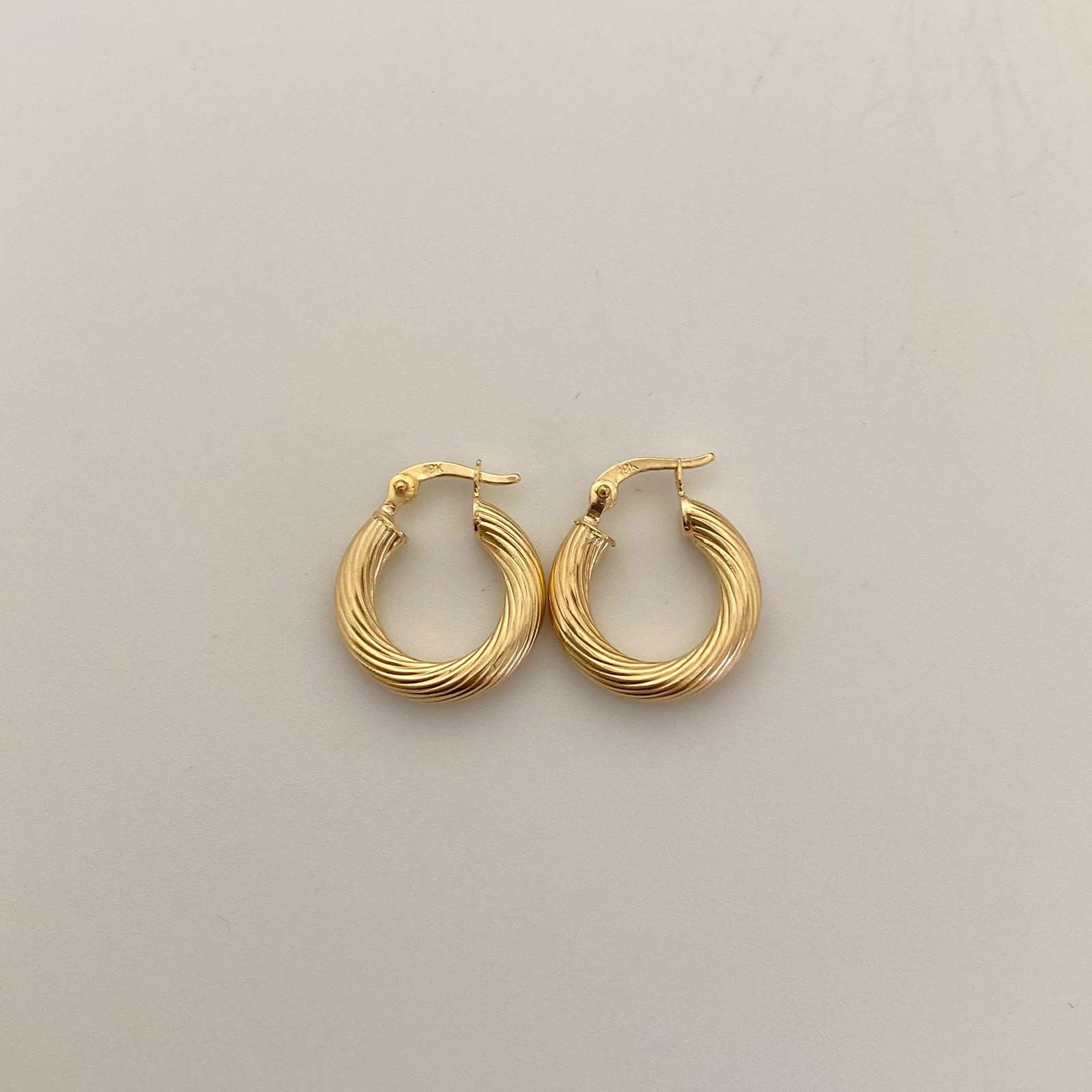 Candonga Entorchada Oro amarillo 18k 1,95 Gr / 1,8 Cm