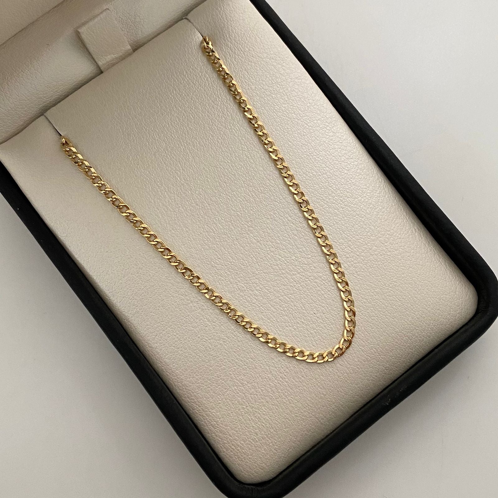 Cadena It Cubana Oro amarillo 18k 4,05 Gr / 2,3 mm / 60 Cm
