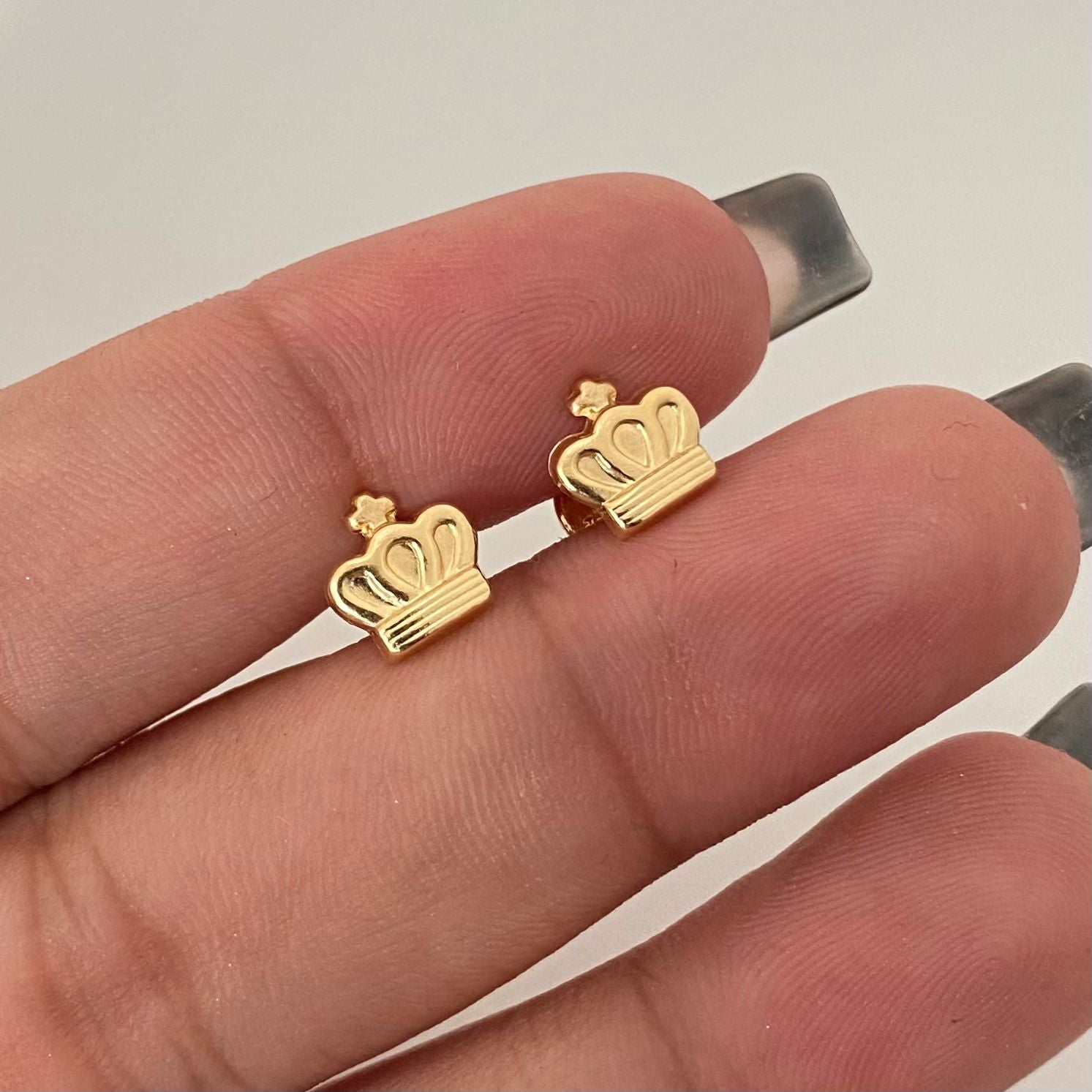 Topos corona Oro amarillo 18k 0,75 Gr / 7,6 mm