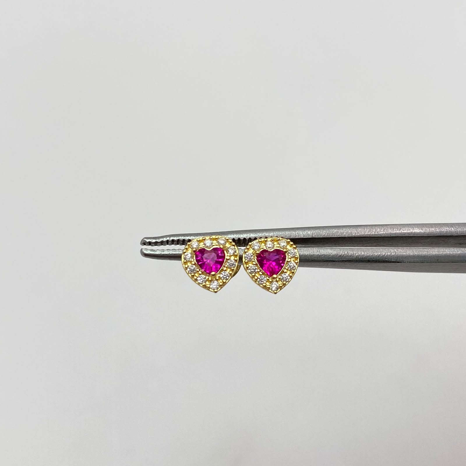 Topos corazón circones blancos y fucsia Oro amarillo 18k 0,9 Gr / 6,23 mm