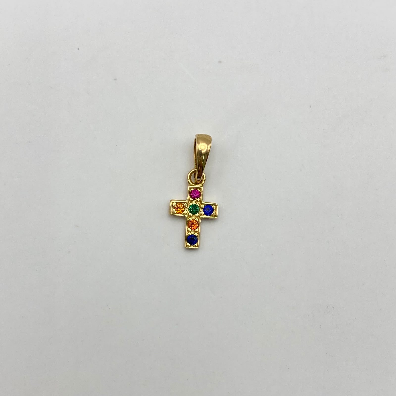 Dije  mini cruz circones multicolor  Oro amarillo 18k 0,5 Gr / 6,4 mm / 1,5 Cm