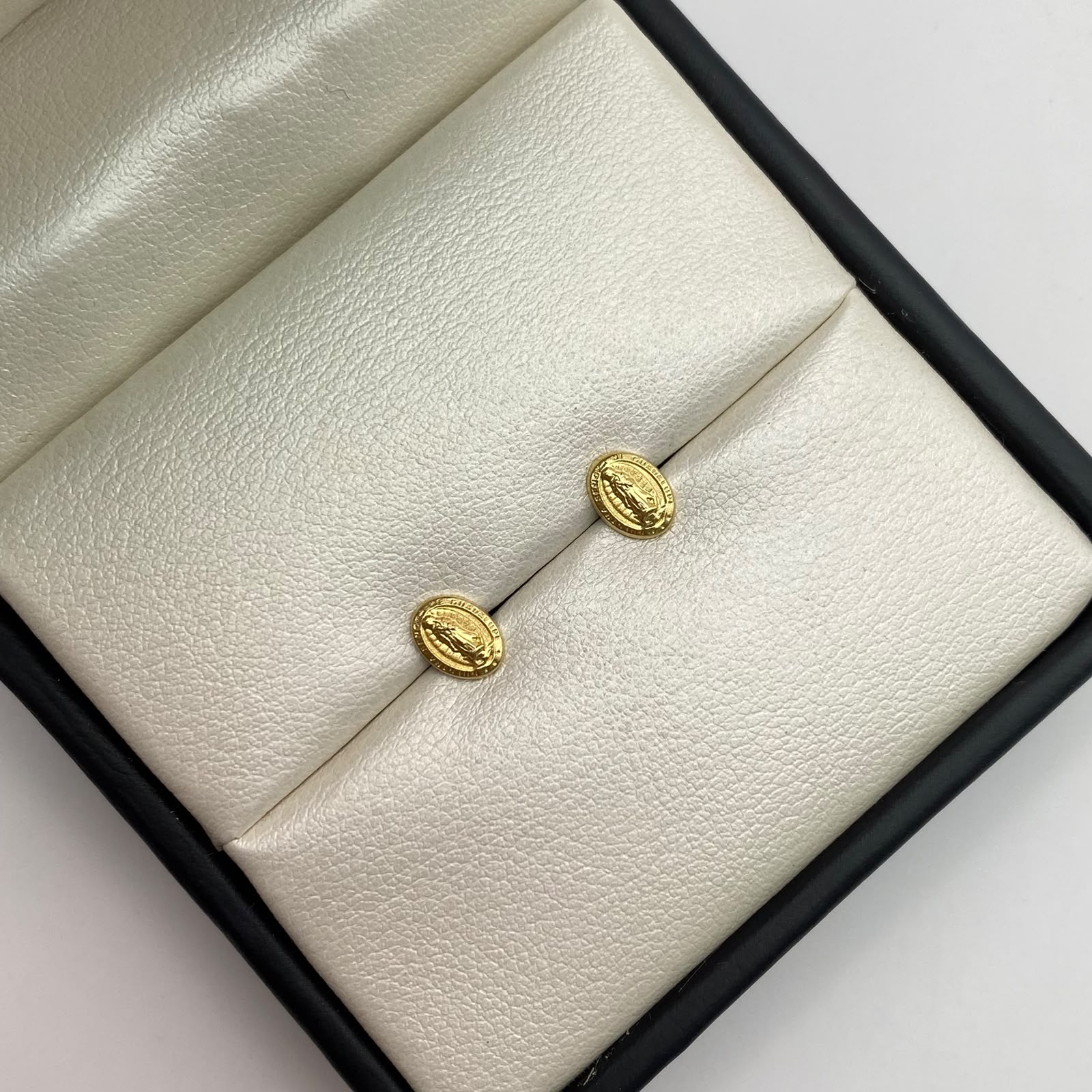 Topos virgen guadalupe Oro amarillo 18k 0,6 Gr / 5,45 mm