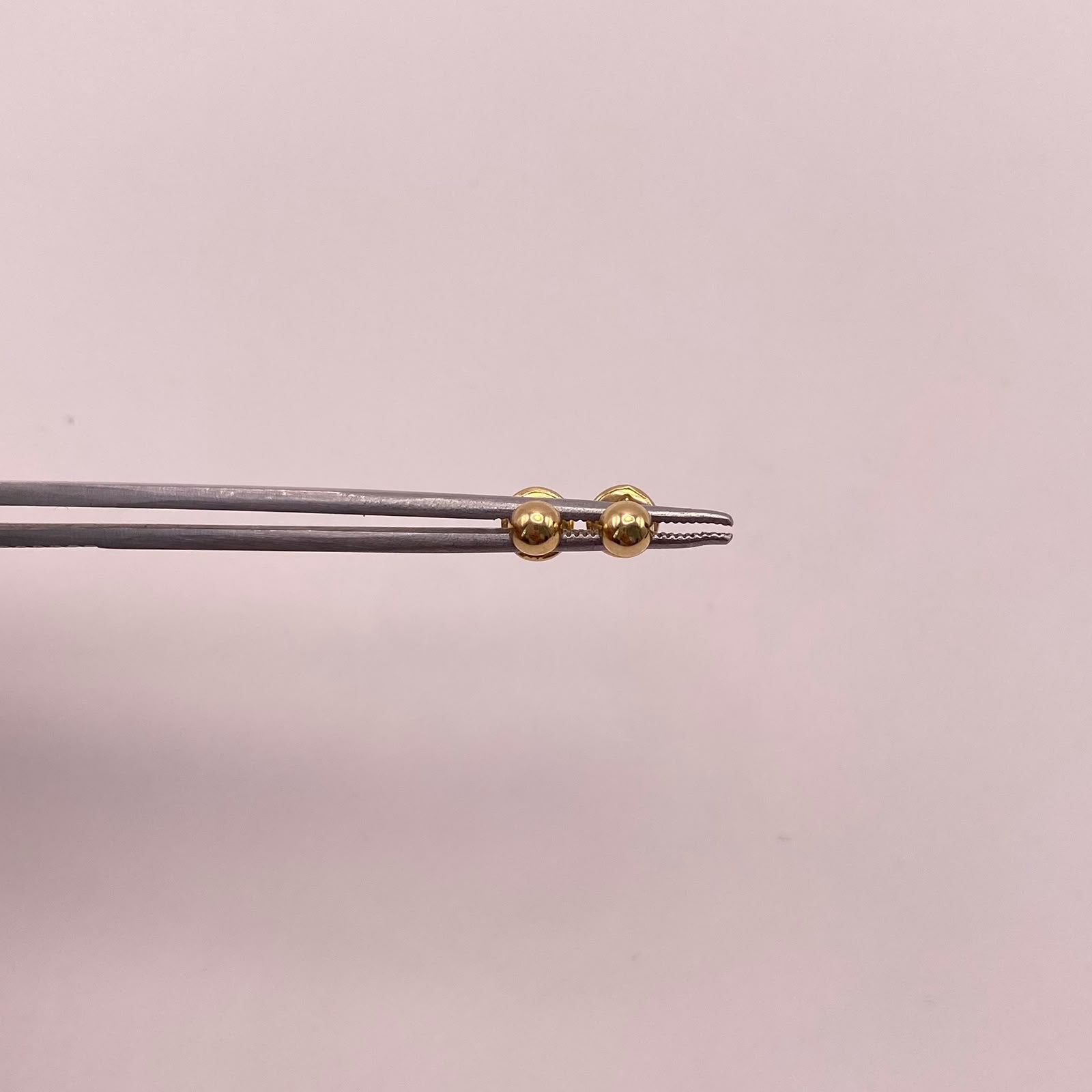 Topos media bola lisa 4mm Oro amarillo 18k 0,45 Gr