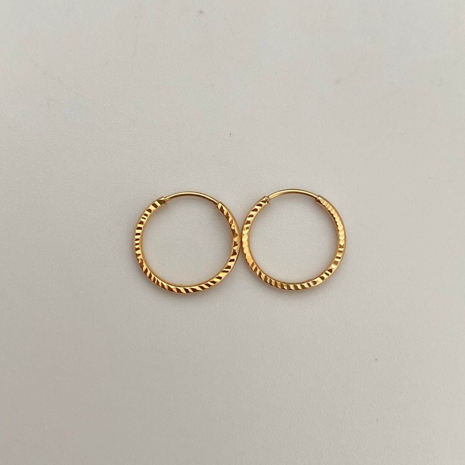 Candonga imperdible diamantada Oro amarillo /0,60 Gr / 1 Cm