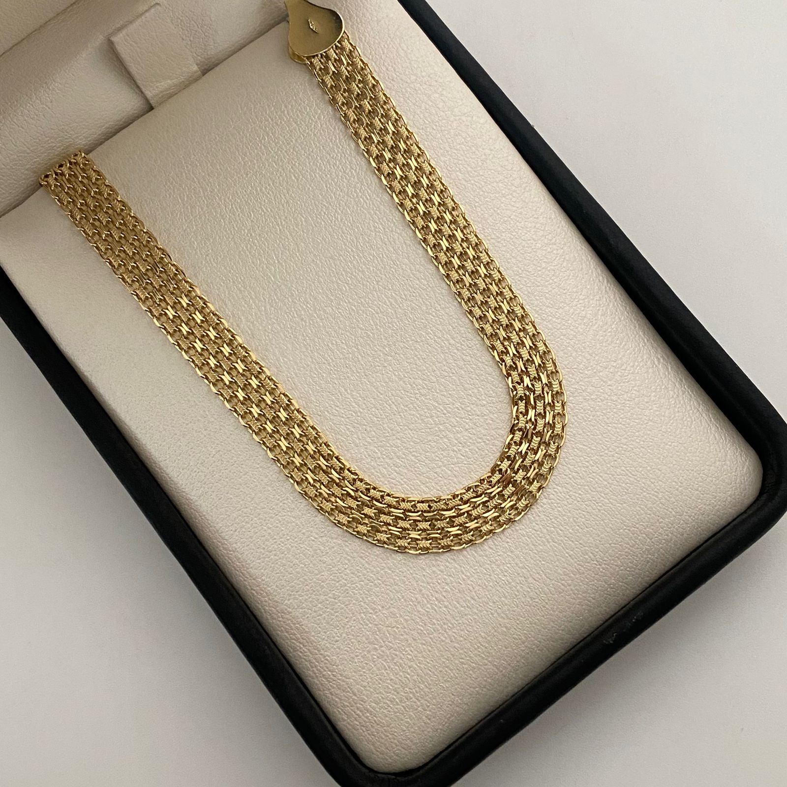 Pulso It Chino Triple Carril Oro amarillo 18k +2 / 8,65 Gr / 6,9 mm / 20 Cm