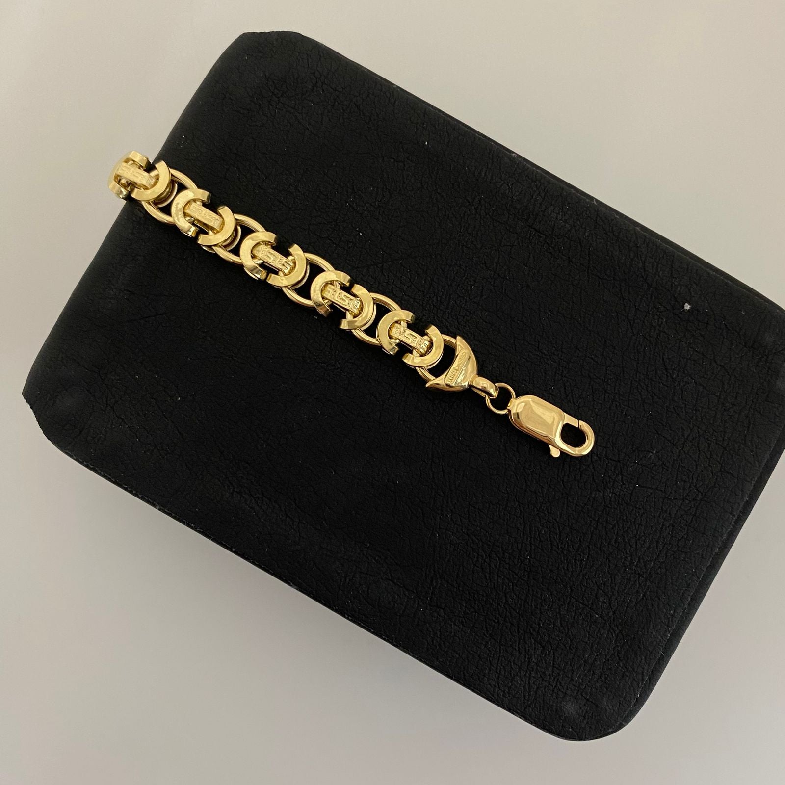 Pulso It rustico  Oro amarillo 18k +1 / 9,45 Gr / 7,1 mm / 21 Cm