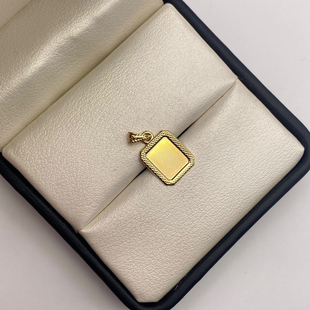 Dije placa fotograbado borde diamantado Oro amarillo 18k 0,53 Gr / 11,45 mm / 2 Cm