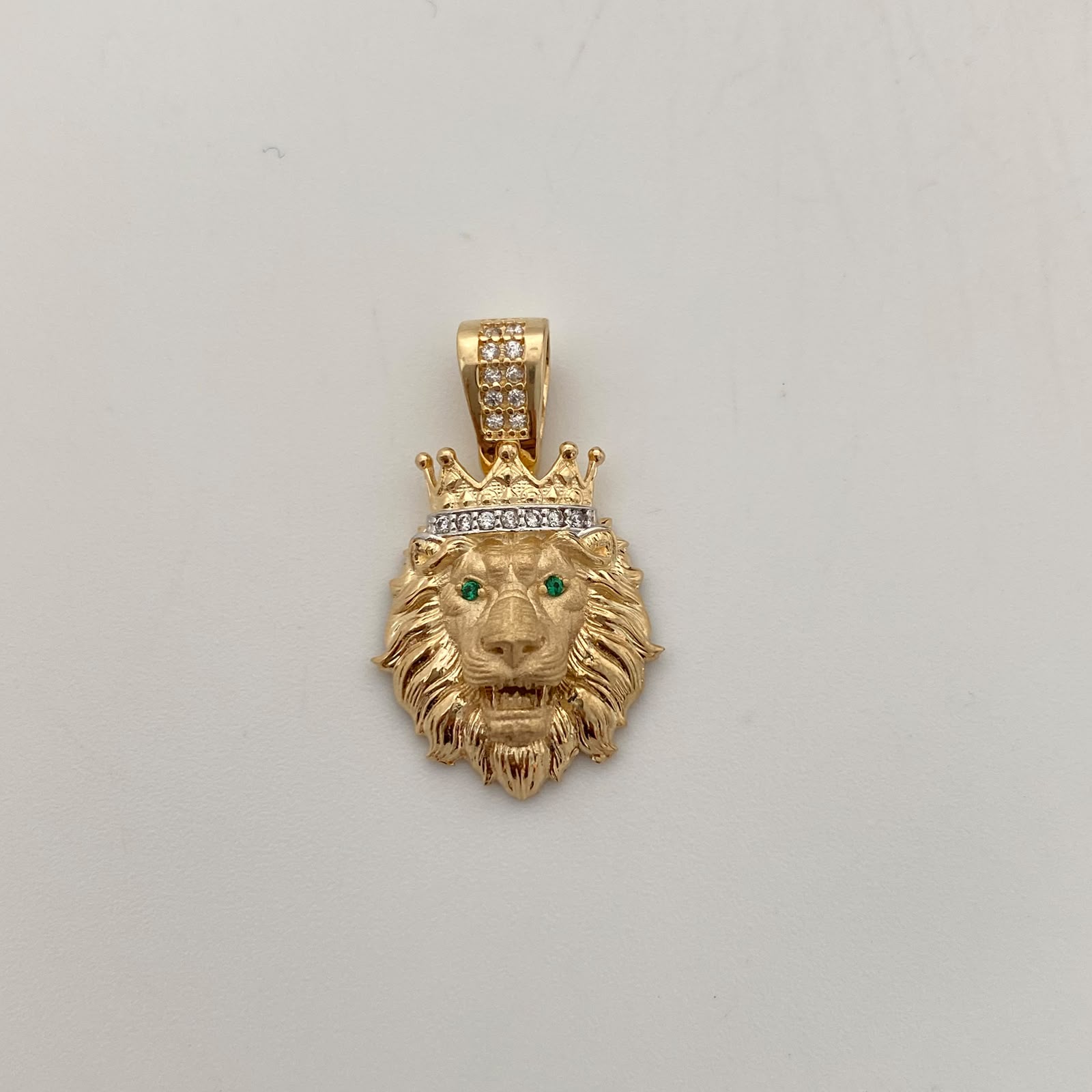 Dije Leon Ojos Verdes Oro amarillo y Oro blanco 18k 4,15 Gr / 16,3 mm / 2,6 Cm