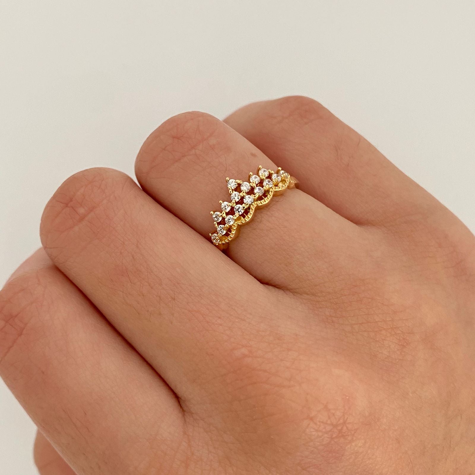 Anillo 15 tiara filas circones blancos Oro amarillo 18k / Talla 5 1/2 / 1,7 Gr