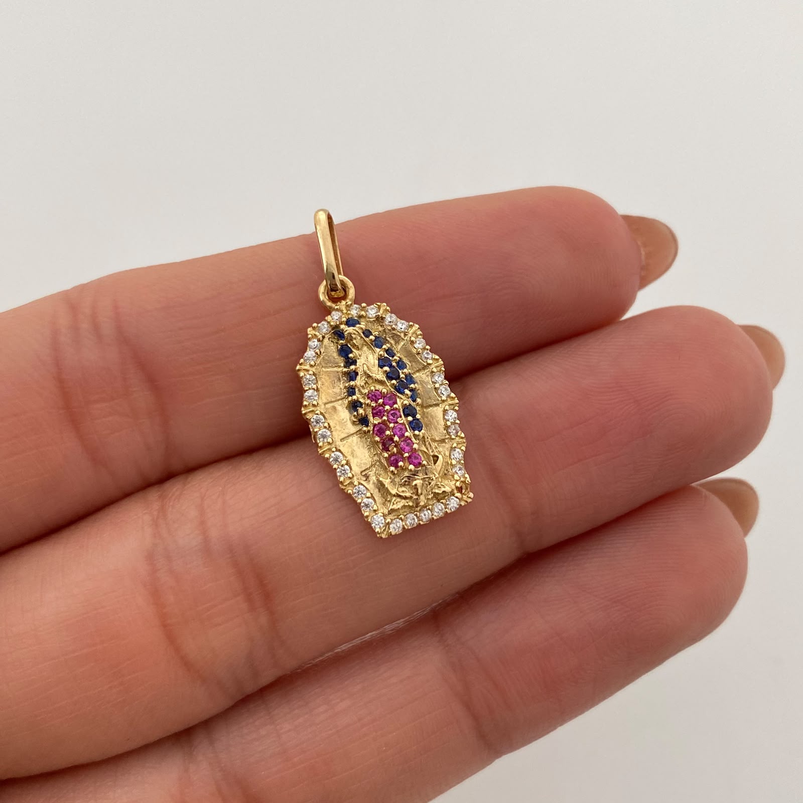 Dije Virgen de Guadalupe Casting Silueta Oro amarillo 18k 1,9 Gr / 13,3 mm / 2,5 Cm