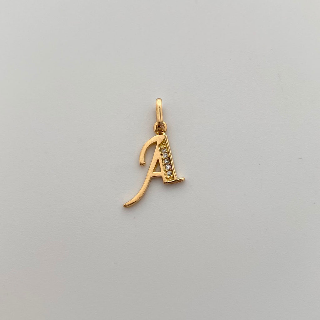 Dije Letra A Casting Oro amarillo 18k 0,95 Gr / 13 mm / 2 Cm
