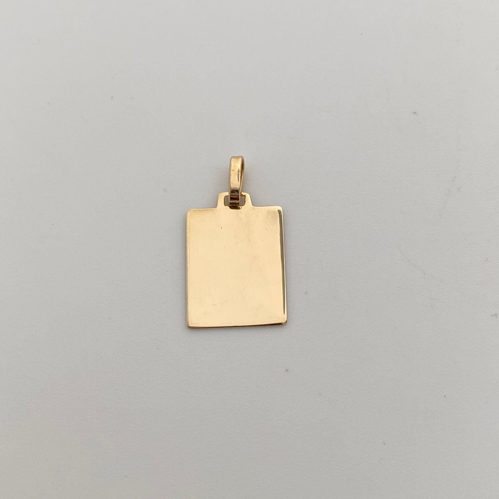 Dije Placa Cuadrada Oro amarillo 18k 0,95 Gr / 12,0 mm / 2,1 Cm