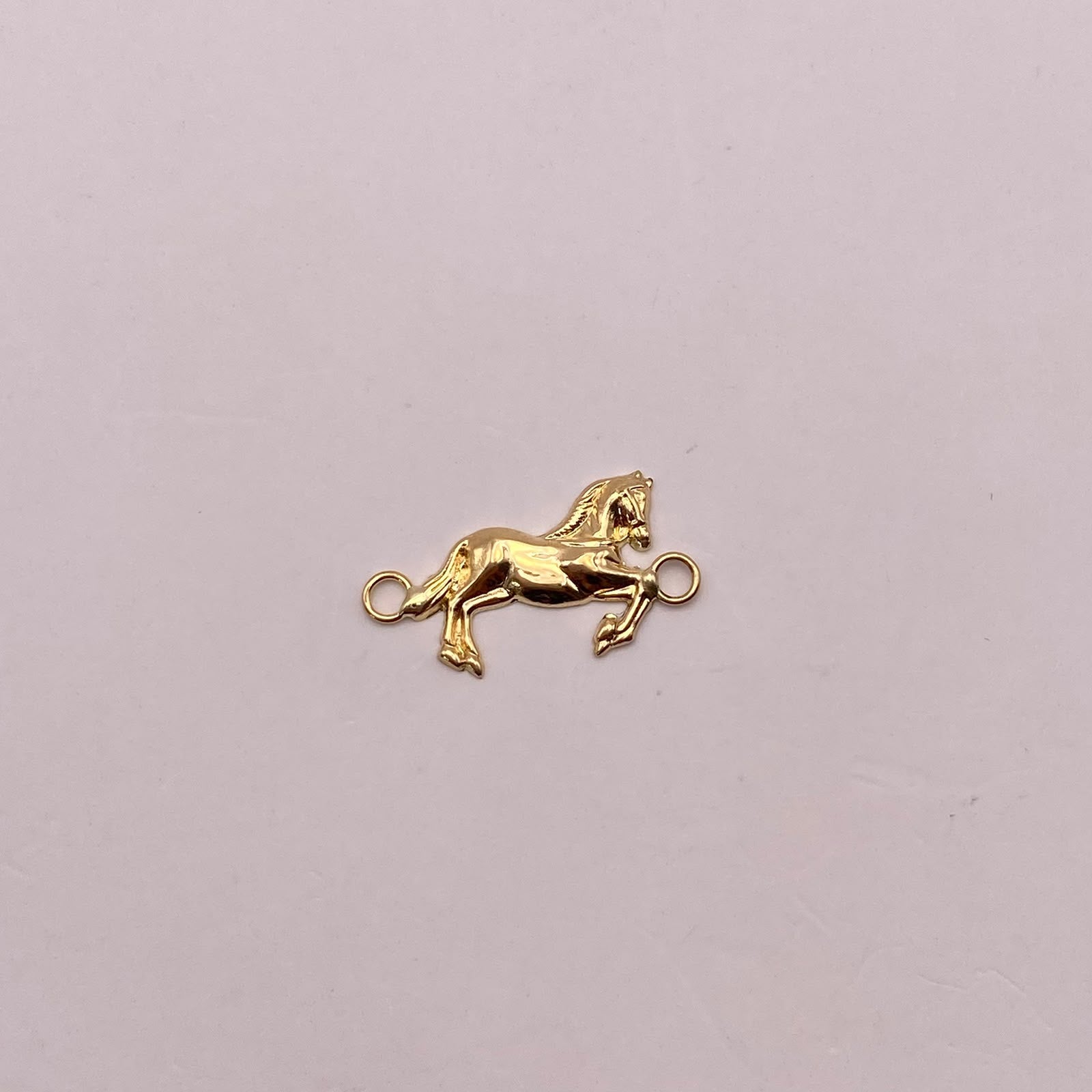 Herraje caballo Oro amarillo 18k 0,52 Gr / 2 Cm