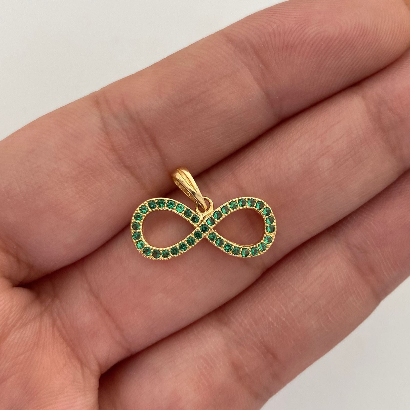 Dije Infinito Casting Verde Oro amarillo 18k 1,25 Gr / 19 mm / 1,3 Cm