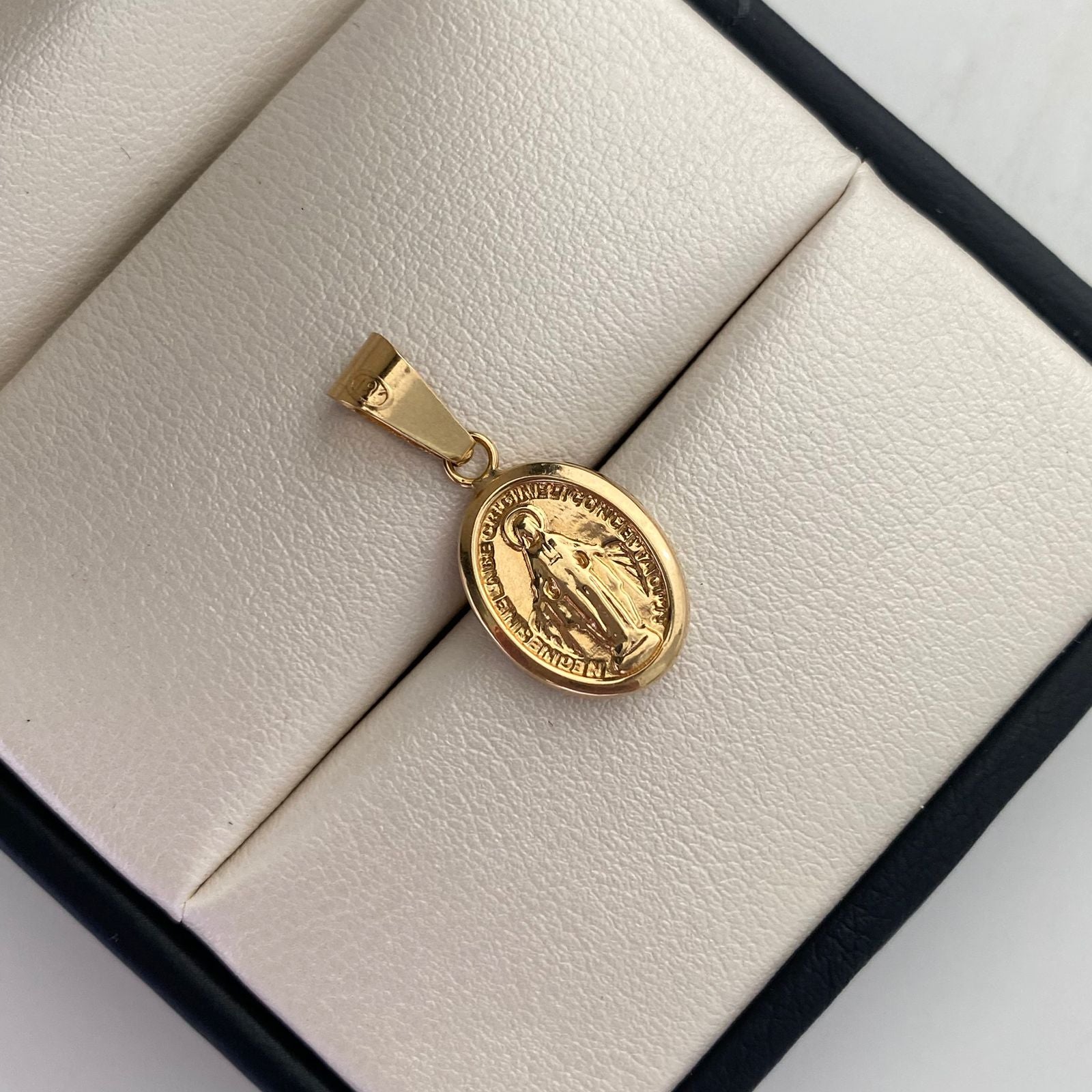 Dije Virgen Milagrosa Oro amarillo 18k 1,1 Gr / 11,8 mm / 2,5 Cm
