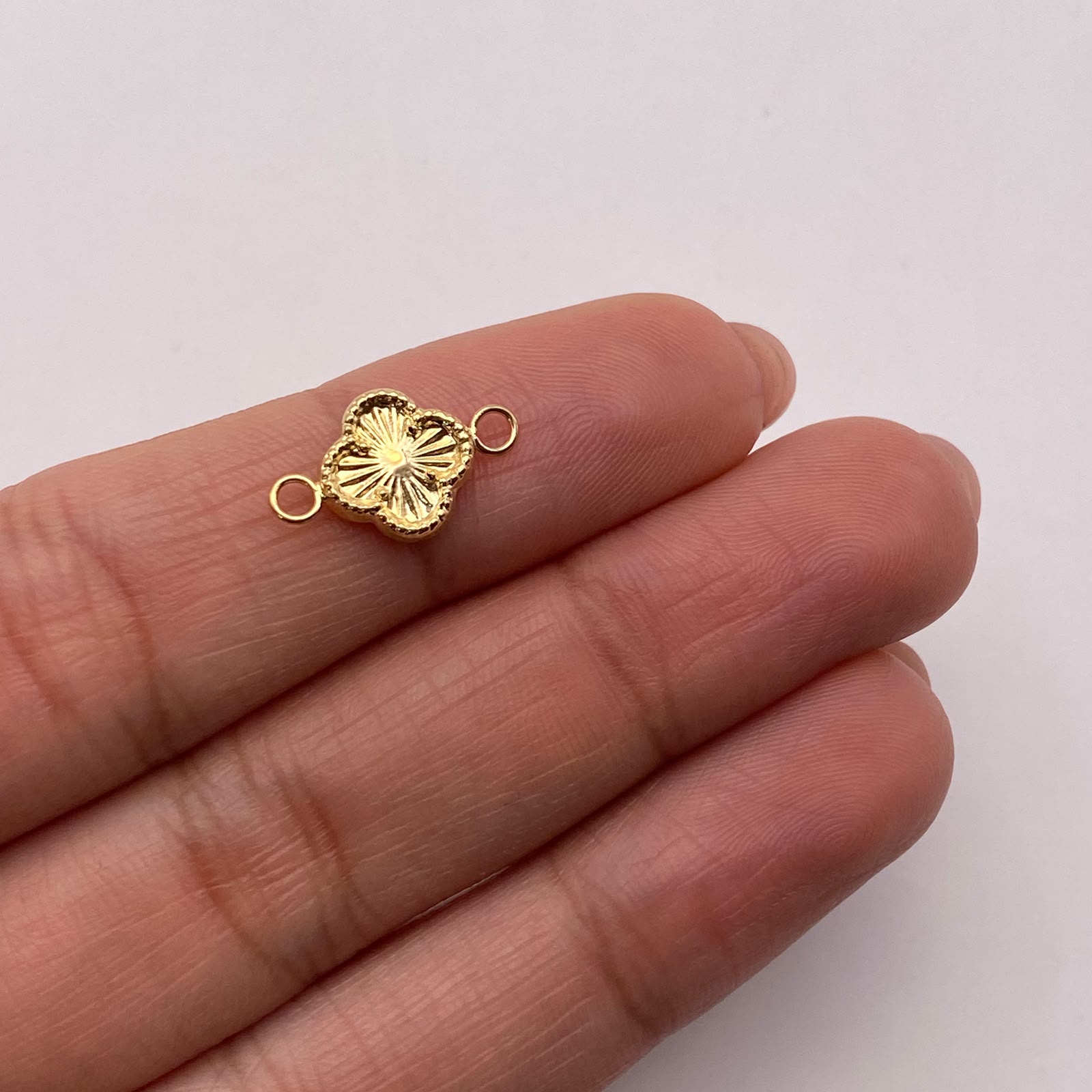 Herraje trebol diamantado Oro amarillo 18k 0,4 Gr / 1,5 Cm