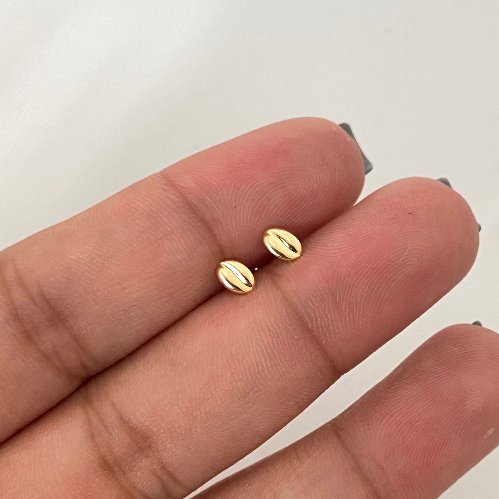 Topos mini grano de cafe Oro amarillo 18k 0,50 Gr / 5,0 mm