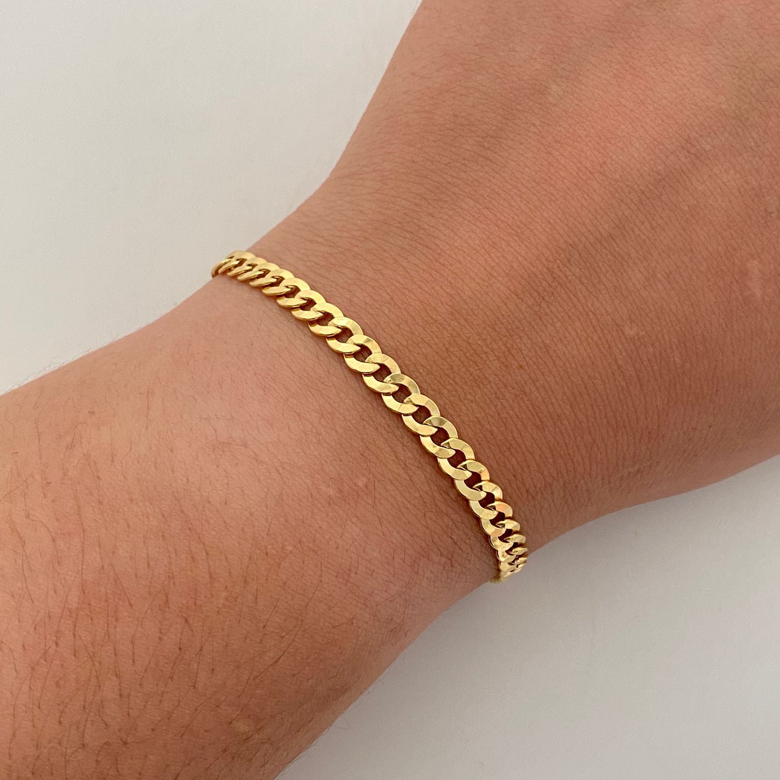 Pulso It cubano Oro amarillo 18k 3,9 Gr / 4,6 mm / 20 Cm