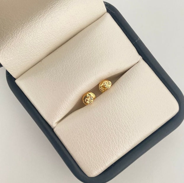 Topos Mini Corazon Diamantado Oro amarillo 18k 0,4 Gr / 3,4 mm