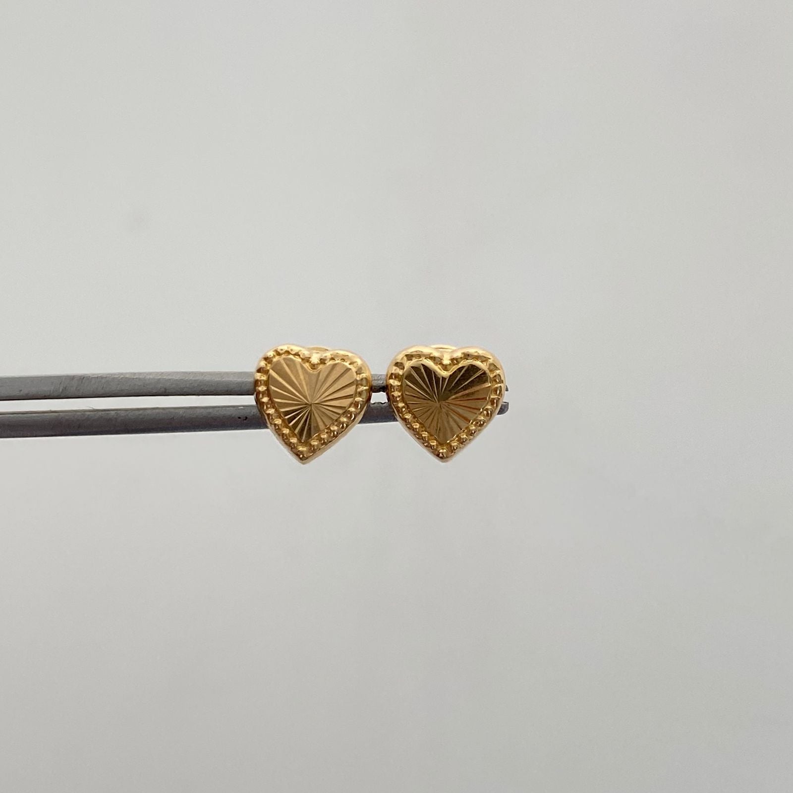Topos Corazon Diamantado Oro amarillo 18k 0,7 Gr / 7,1 mm