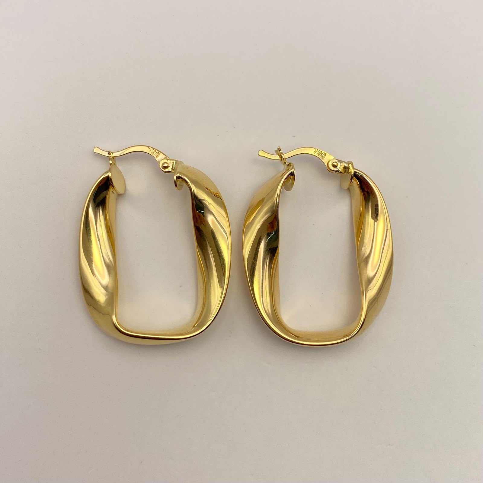 Candonga It inflada (joya) Oro amarillo 18k 5,07 Gr / 3 Cm
