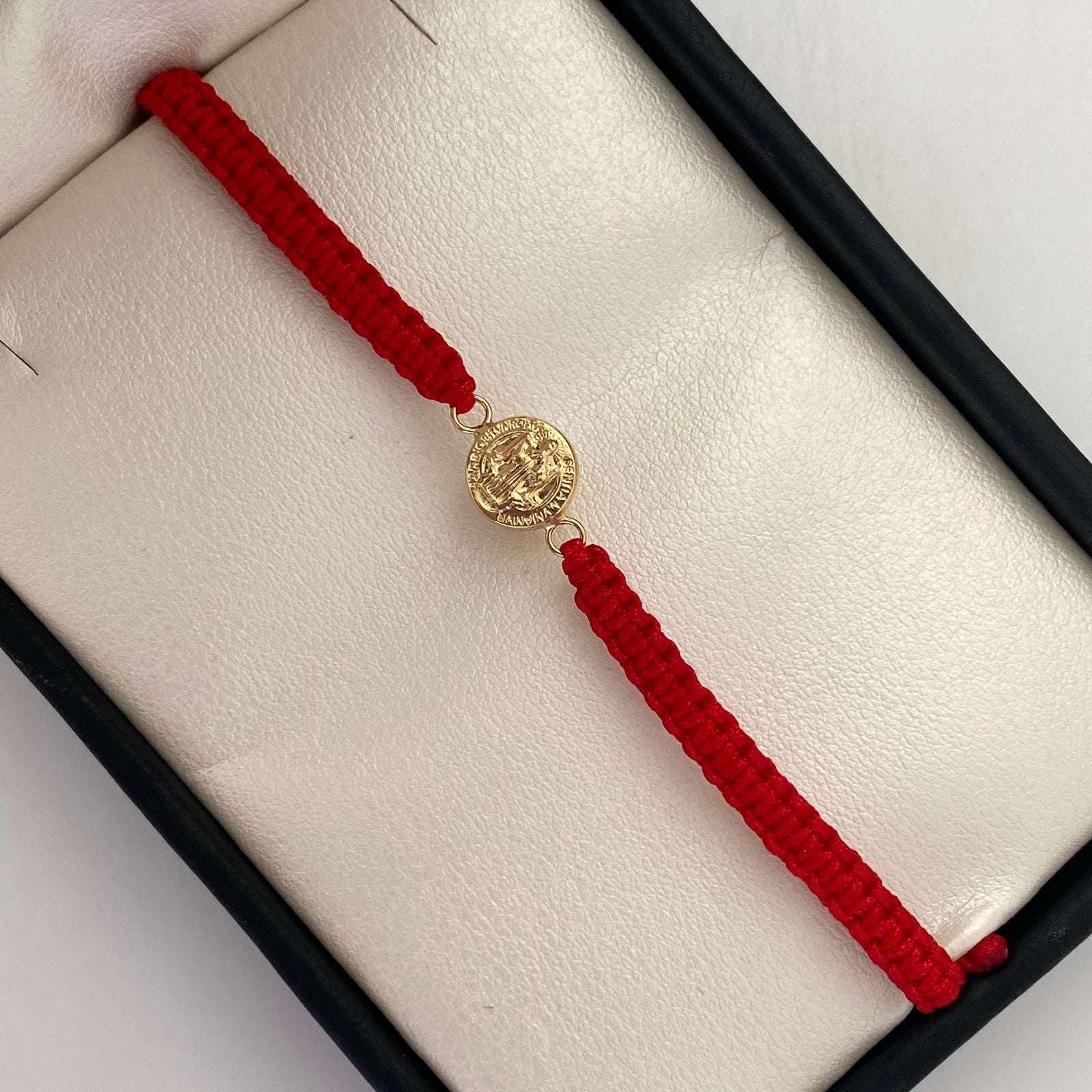 Pulsera tejida Herraje San benito Oro amarillo 18k 0,35 Gr