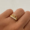 Anillo 15 Corona Circones Blanco Oro amarillo 18k / Talla 8 / 2,75 Gr