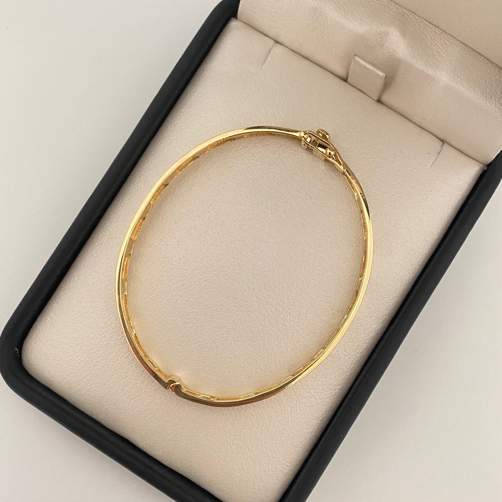 Aro sello Oro amarillo 18k 9,8 Gr / 4,5 mm / 17 Cm