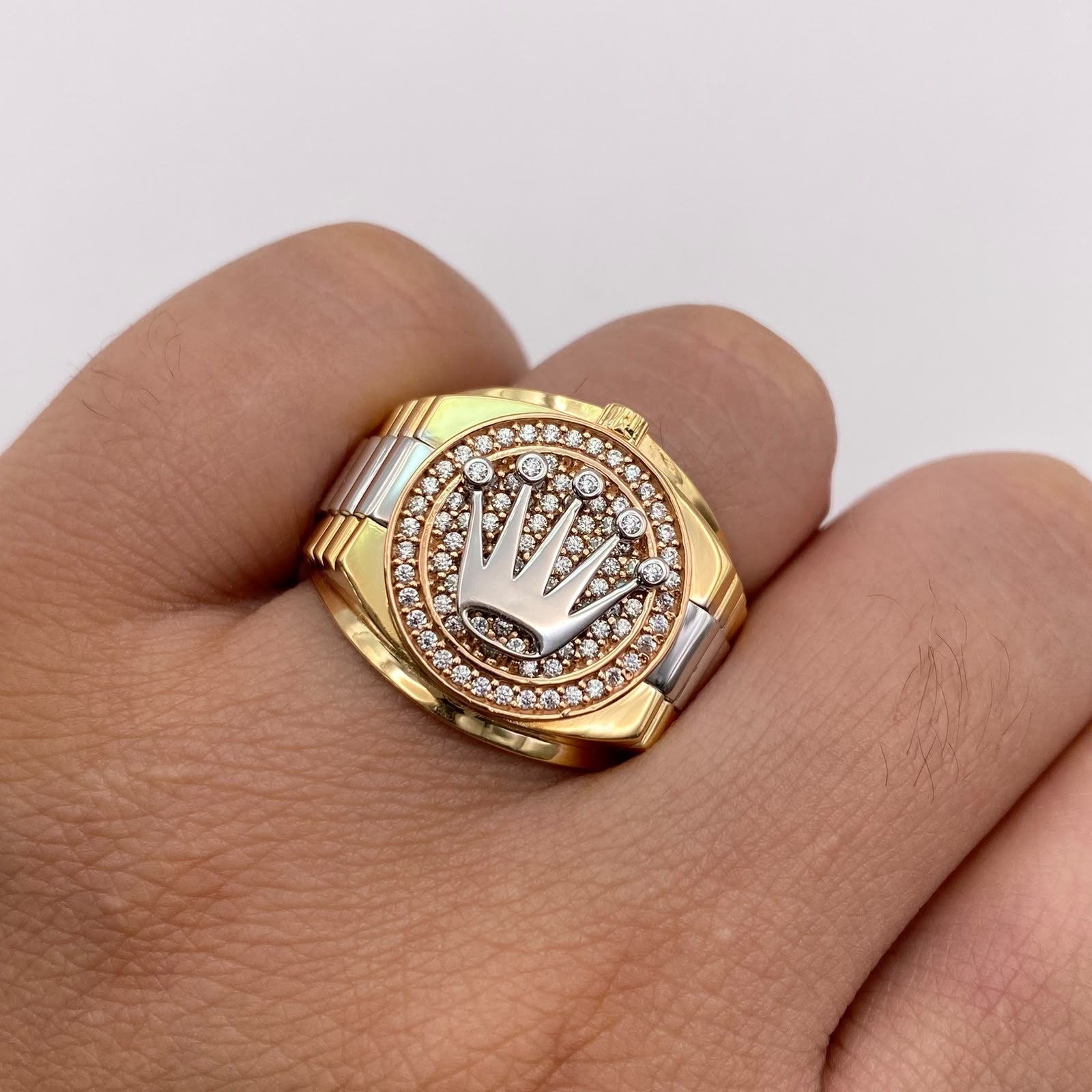 Anillo corona rx circones blancos Tres oros 18k / Talla 12 1/2 / 10,7 Gr / 9,16 mm