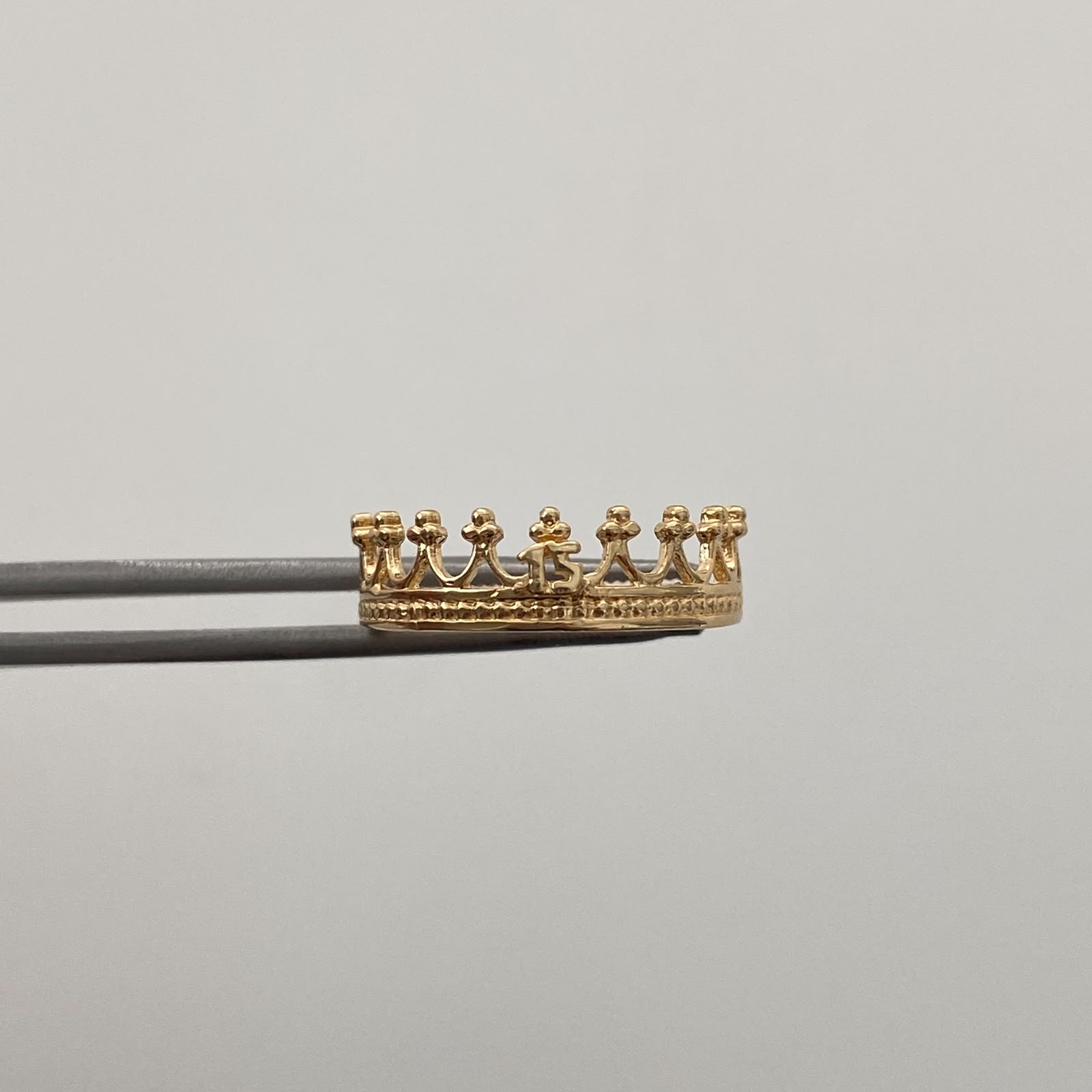 Anillo 15 Corona Oro amarillo 18k / Talla 7 / 1,65 Gr