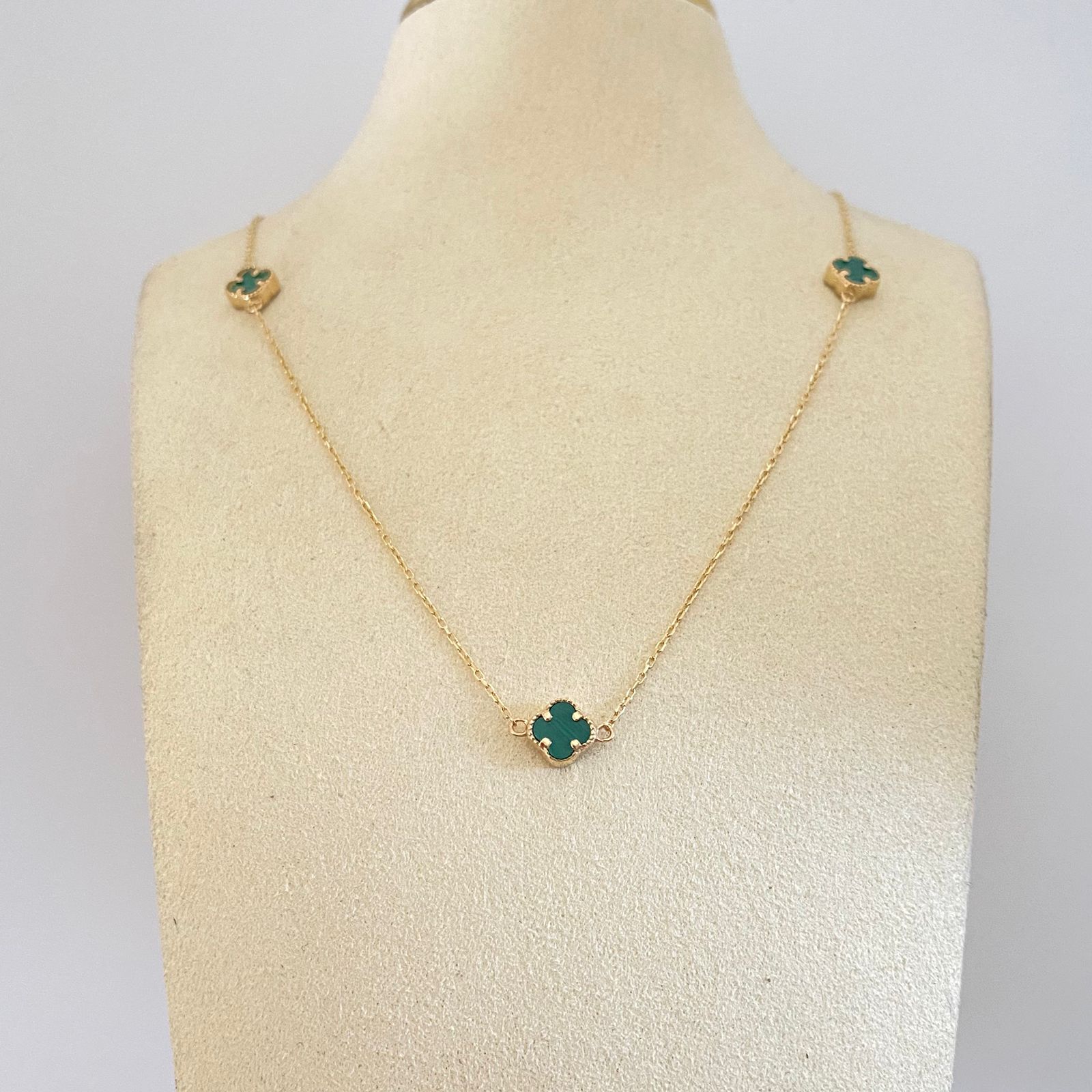 Cadena It trio trebol verde  Oro amarillo 18k +4 / 3,3 Gr / 1 mm / 45 Cm