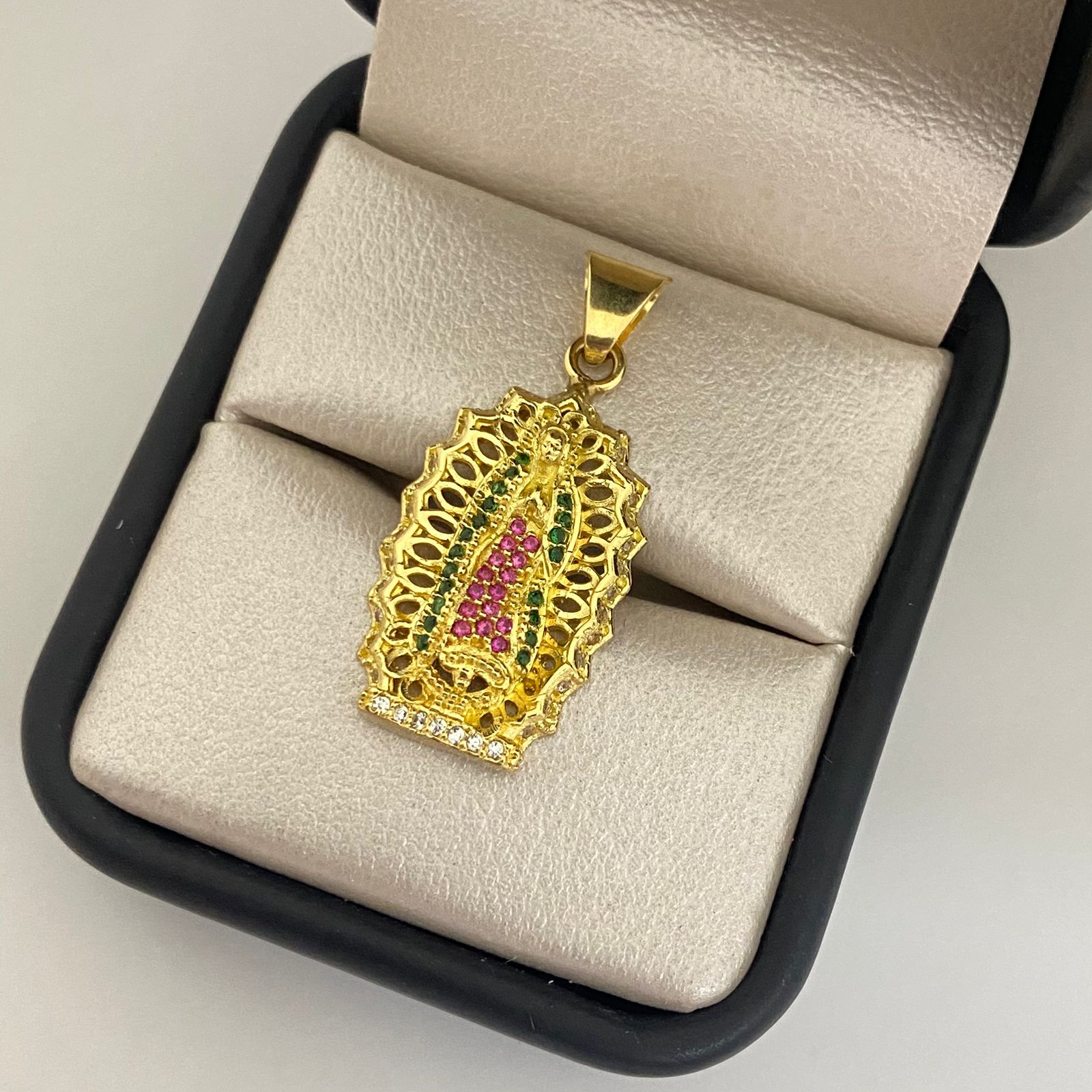 Dije virgen guadalupe colores casting Oro amarillo 18k 5,35 Gr / 3,5 Cm