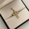 Dije Cruz trebol diamantado Oro amarillo 18k +2 / 2,35 Gr / 1,6 mm / 3 Cm