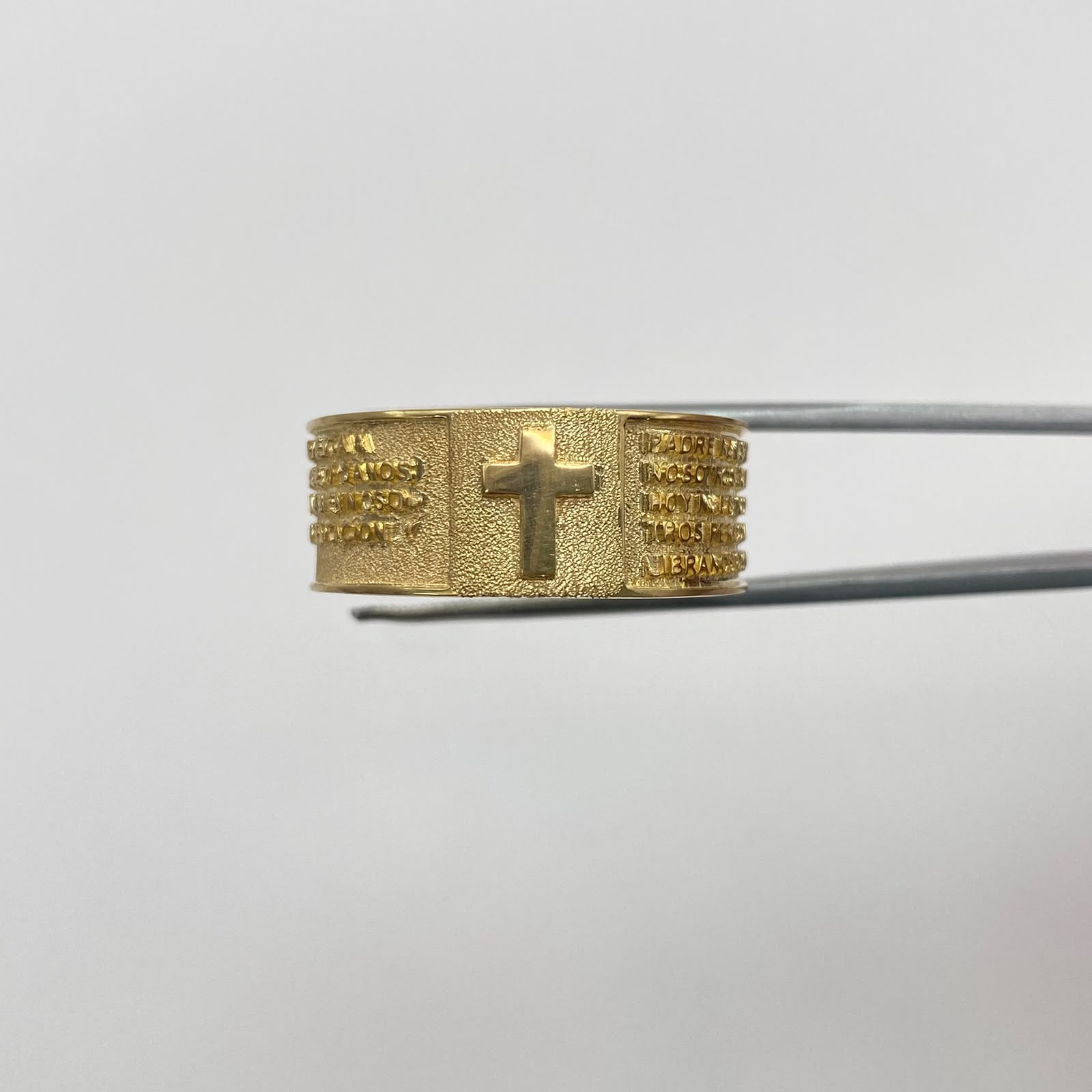 Anillo Padre nuestro Oro amarillo 18k / Talla 13 / 9 Gr / 9,5 mm