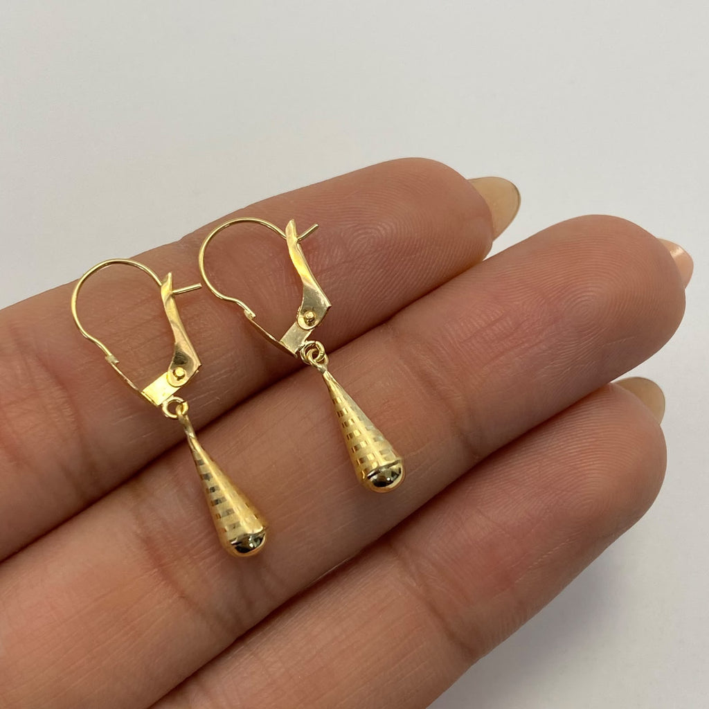 Candonga Mini Lagrima Oro amarillo 18k 0,6 Gr / 2,6 Cm