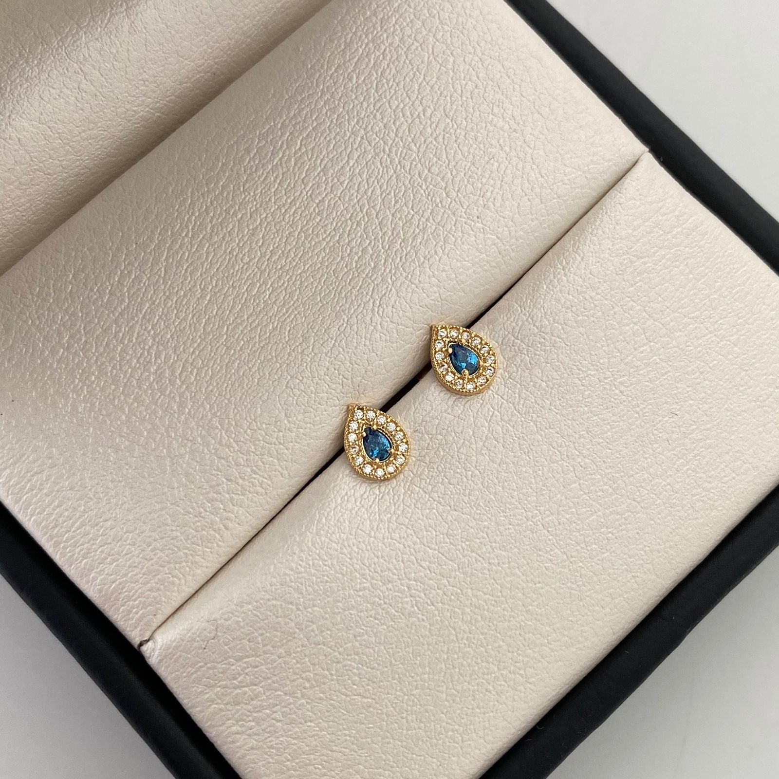 Topos Gota casting azul claro Oro amarillo 18k 0,85 Gr / 5,3 mm