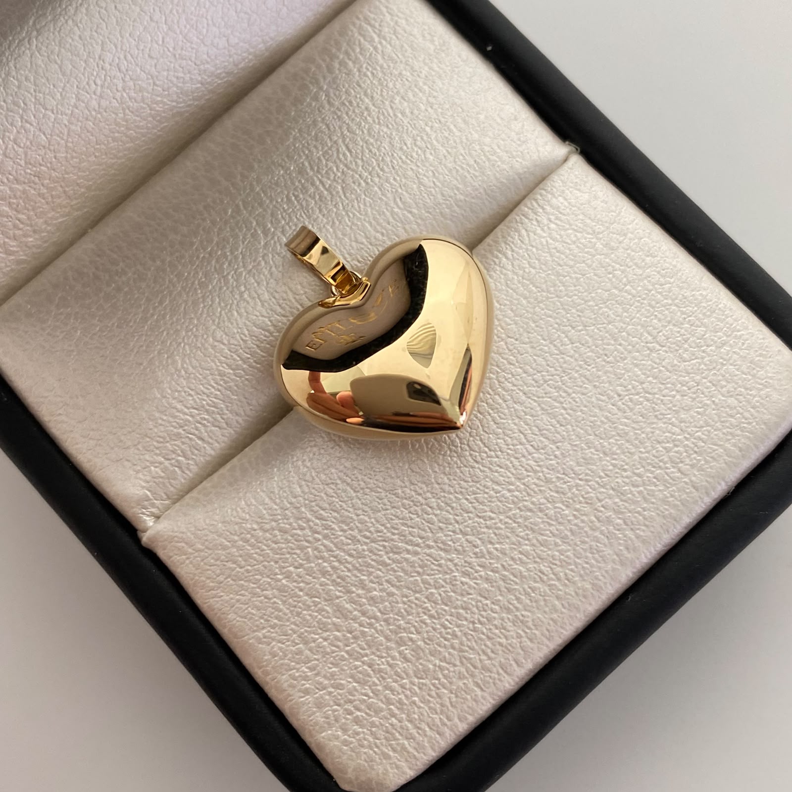 Dije It Corazon Inflado Oro amarillo 18k +6 / 1,2 Gr / 16,5 mm / 2 Cm