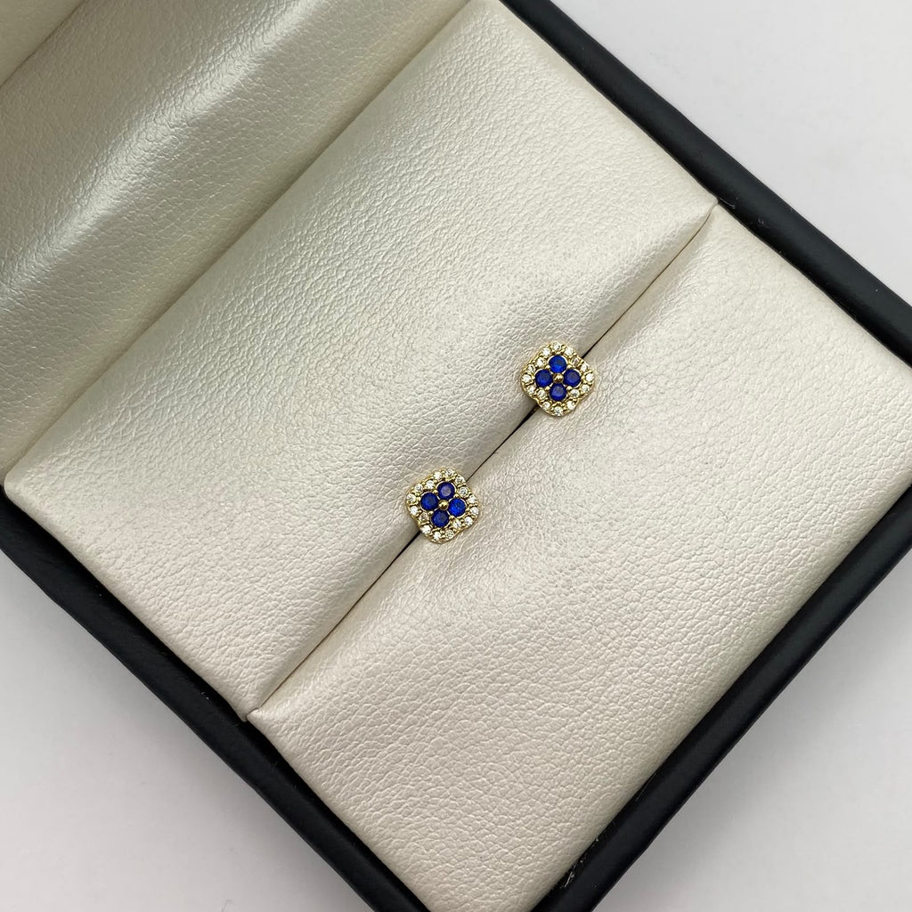 Topos flor circones azul rey y blancos Oro amarillo 18k 0,9 Gr / 6,43 mm