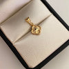 Dije Trebol Diamantado Oro amarillo 18k 0,55 Gr / 9,3 mm / 1,8 Cm