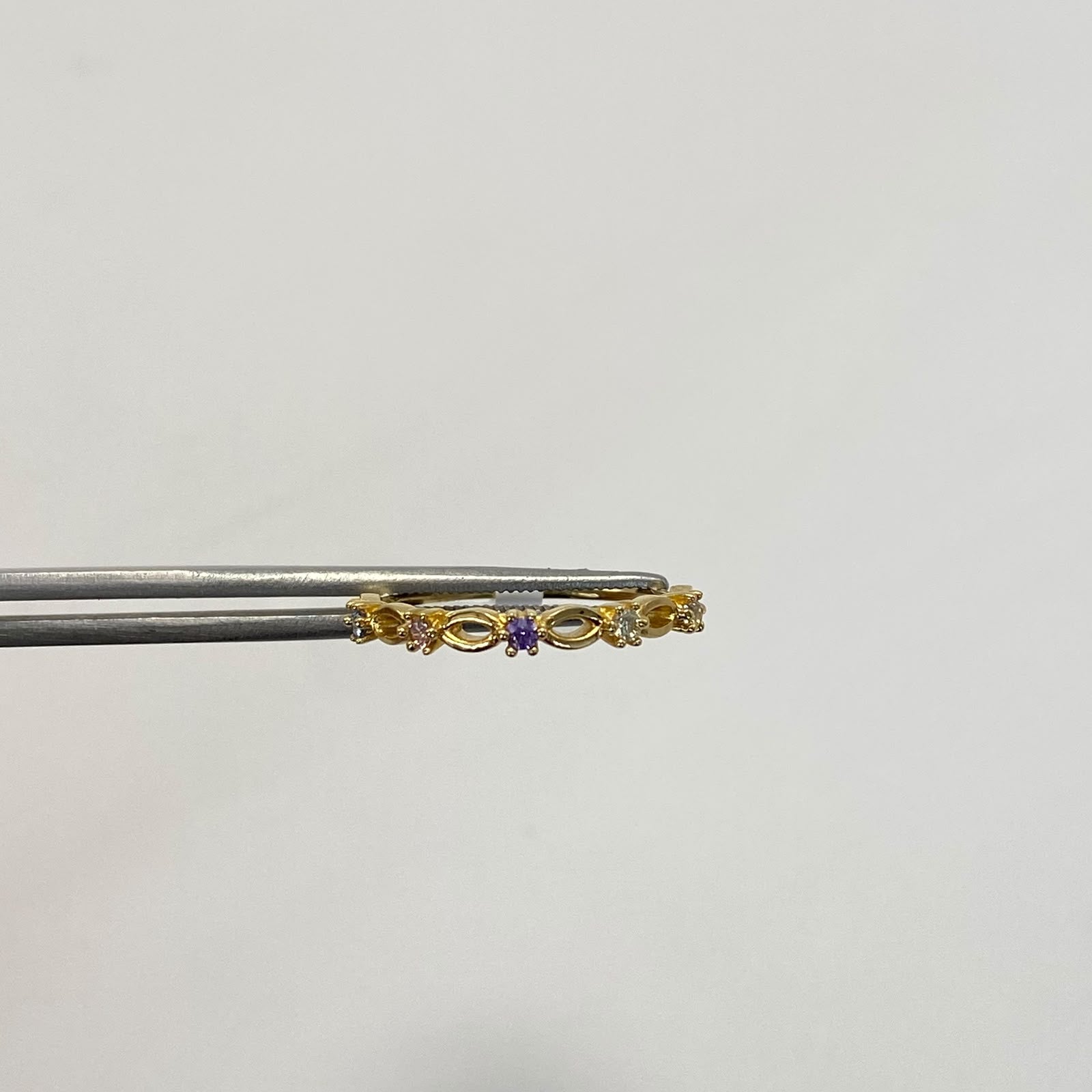 Anillo Fila circones multicolor Oro amarillo 18k / Talla 6 / 1,4 Gr / 0,9 mm