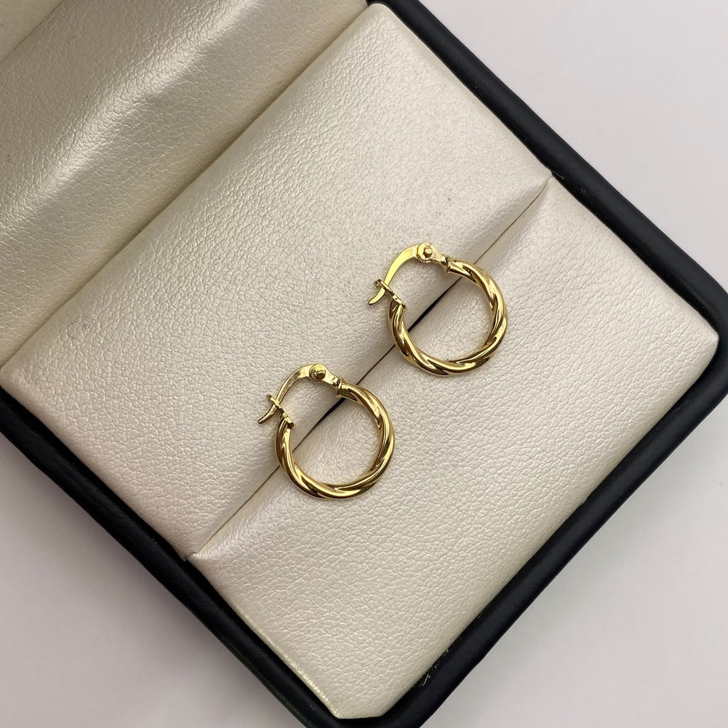 Candonga entorchadas Oro amarillo 18k 1,28 Gr / 1,5 Cm
