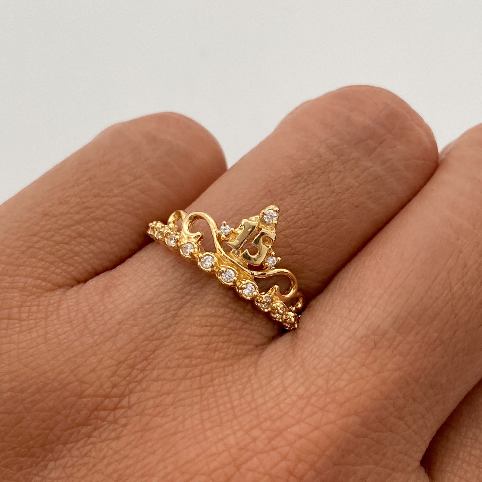 Anillo 15 Casting Blanco Oro amarillo 18k / Talla 6 1/4 / 2,1 Gr