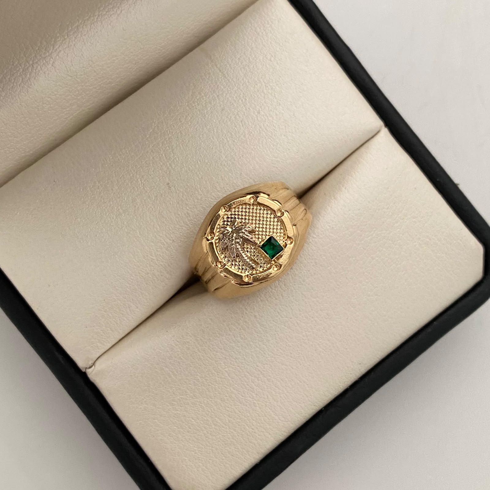 Anillo Palmera Circon Verde Oro amarillo 18k / Talla 9 / 2,95 Gr / 4,3 mm