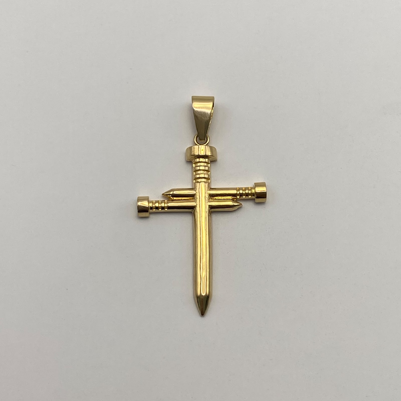 Dije Cruz Clavo Oro amarillo 18k 4,55 Gr / 28,7 mm / 4,8 Cm