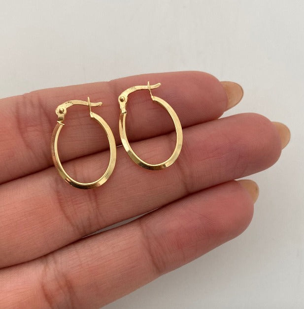 Candonga Ovalada Oro amarillo 18k 0,8 Gr / 2 Cm