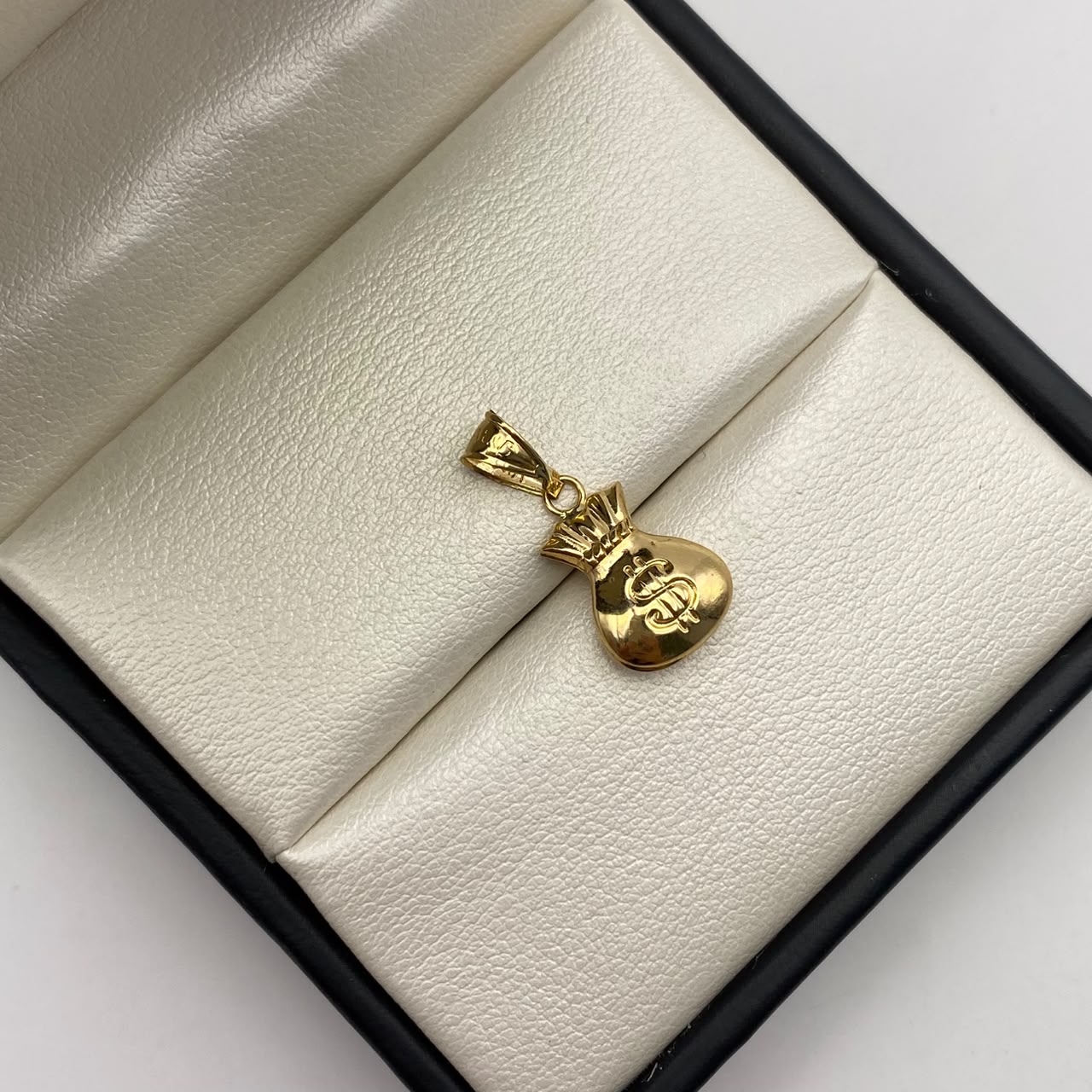 Dije bolsa dinero Oro amarillo 18k 0,75 Gr / 10,3 mm / 2 Cm