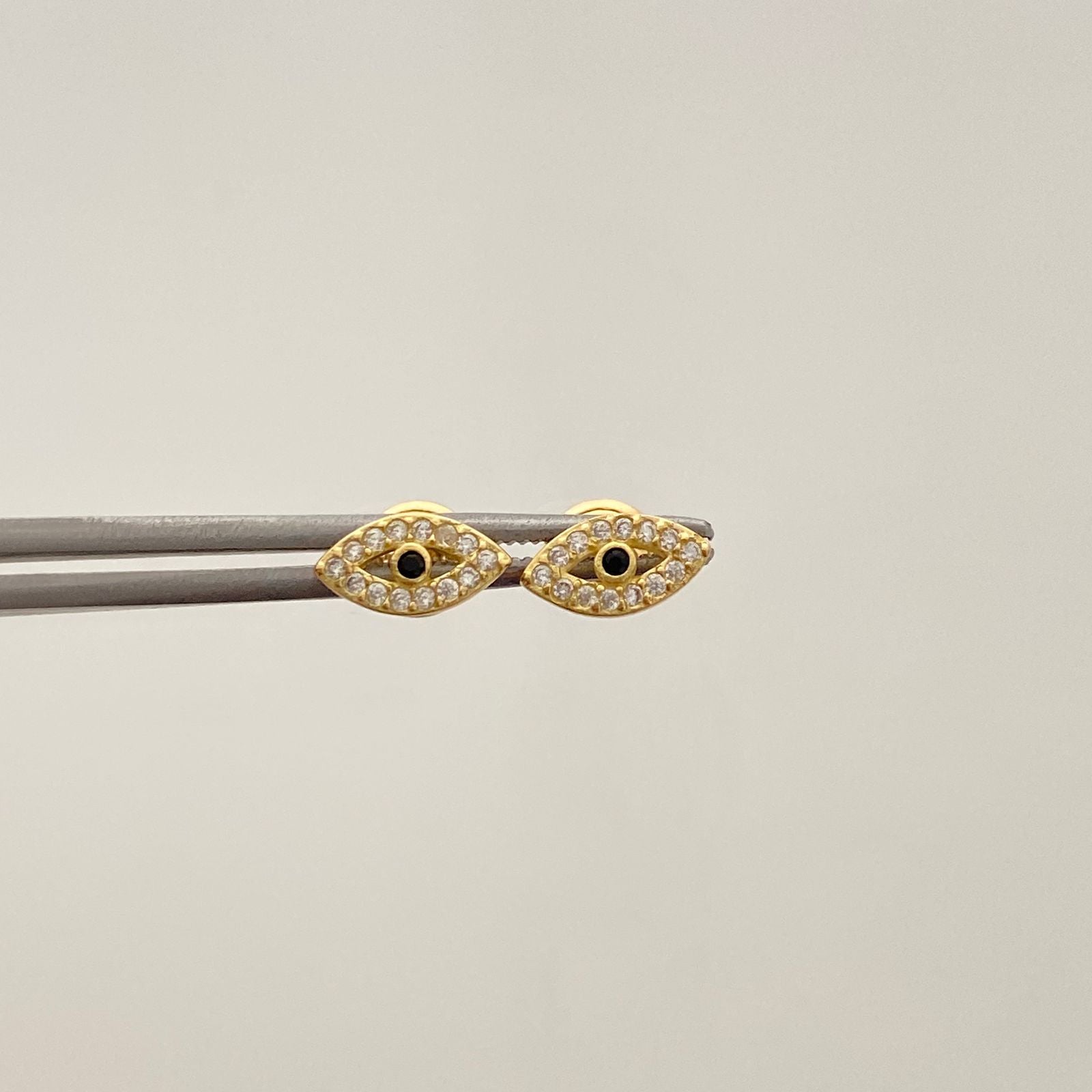 Topos Ojo Circones Blancos y Negro Oro amarillo 18k 1,1 Gr / 9,1 mm